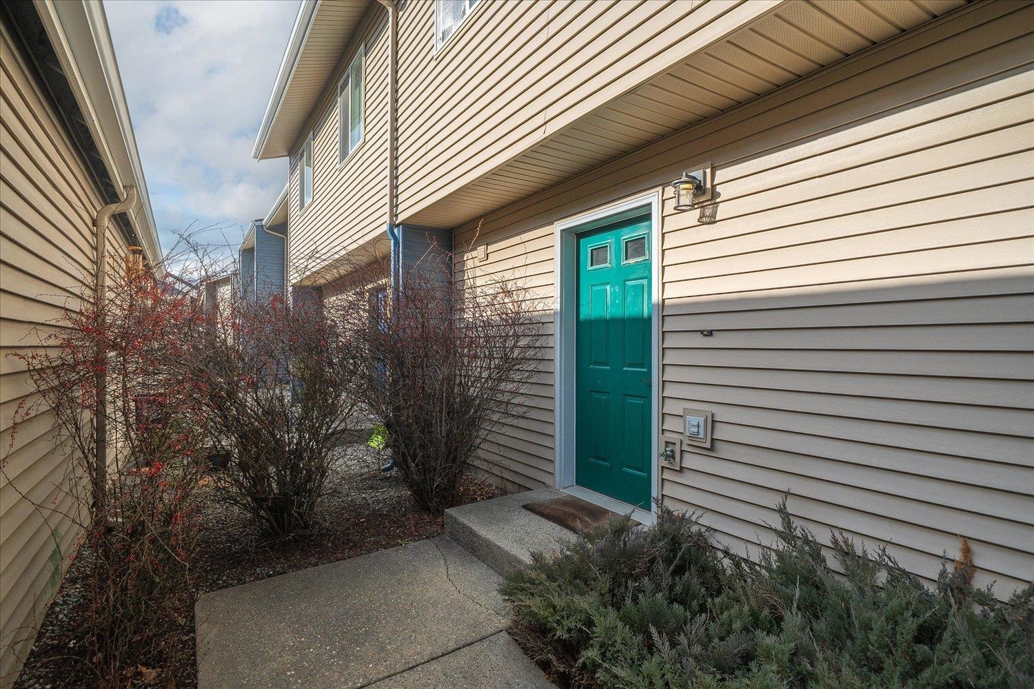 23025 E Colt Ln - Photo 4