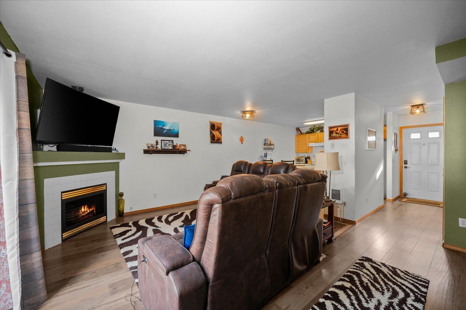 23025 E Colt Ln - Photo 6