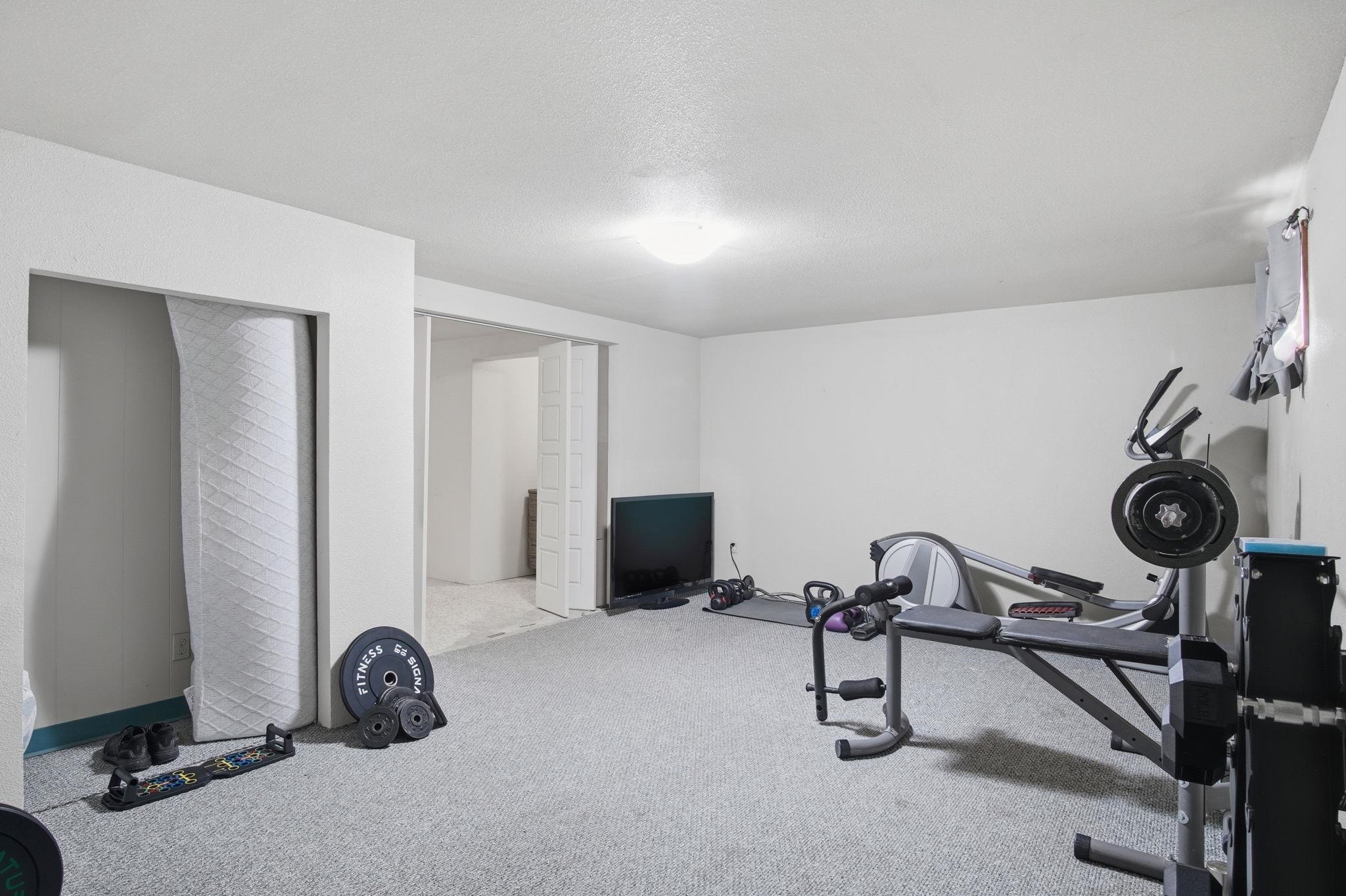 1110 W QUEEN Ave - Photo 20