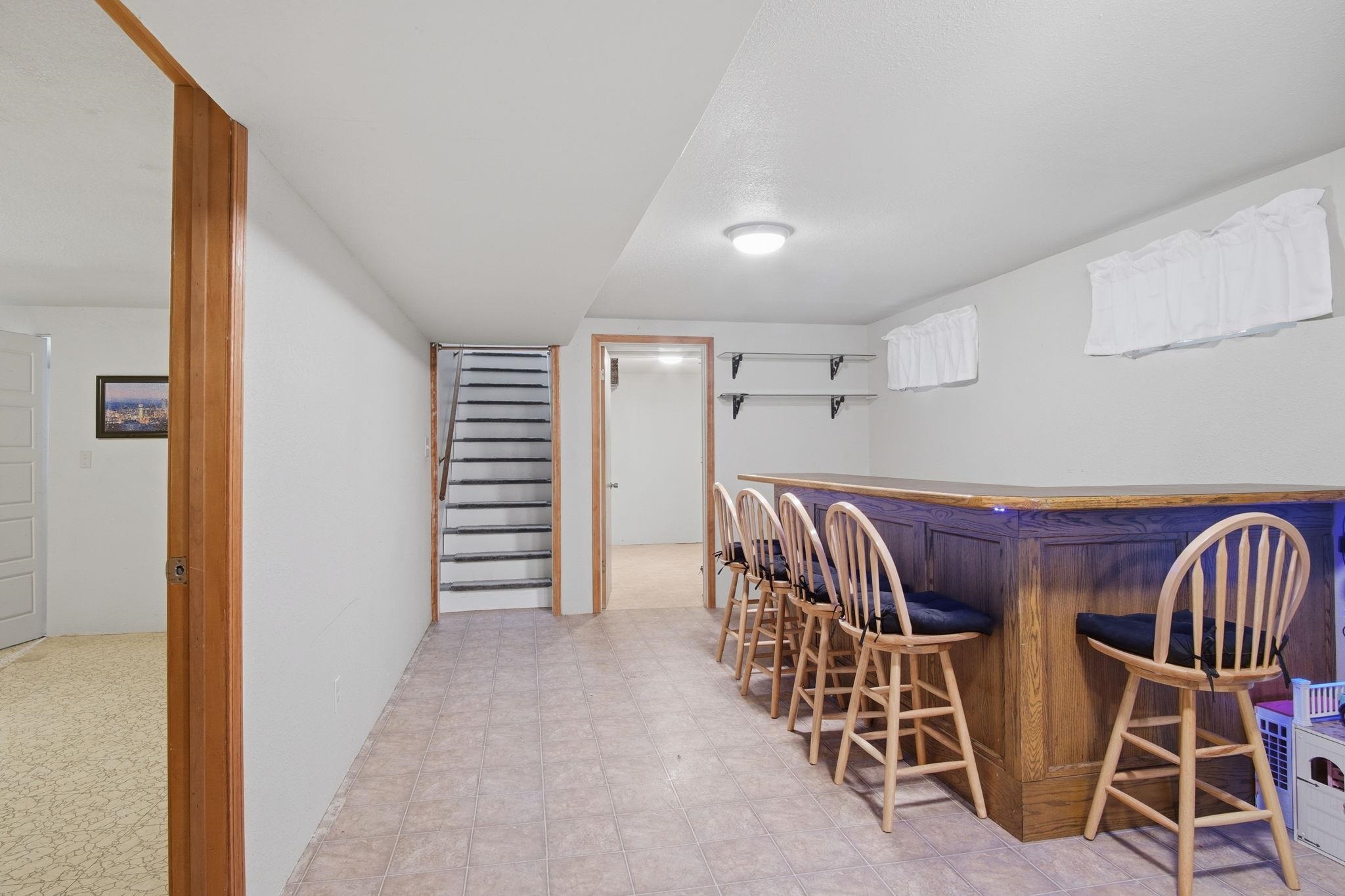 1110 W QUEEN Ave - Photo 7