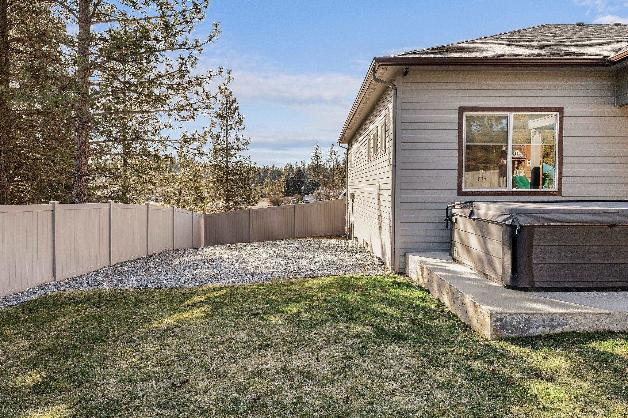 3519 E Chattaroy Rd - Photo 38
