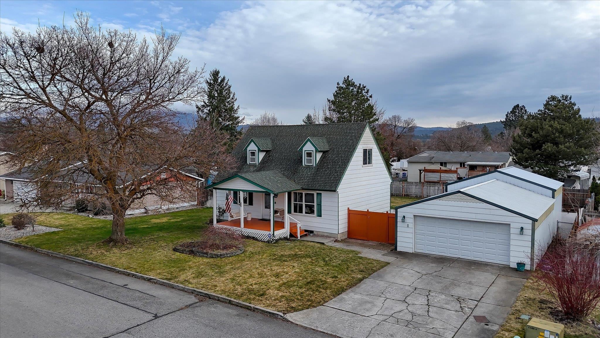 14604 E 17th Ave - Photo 3