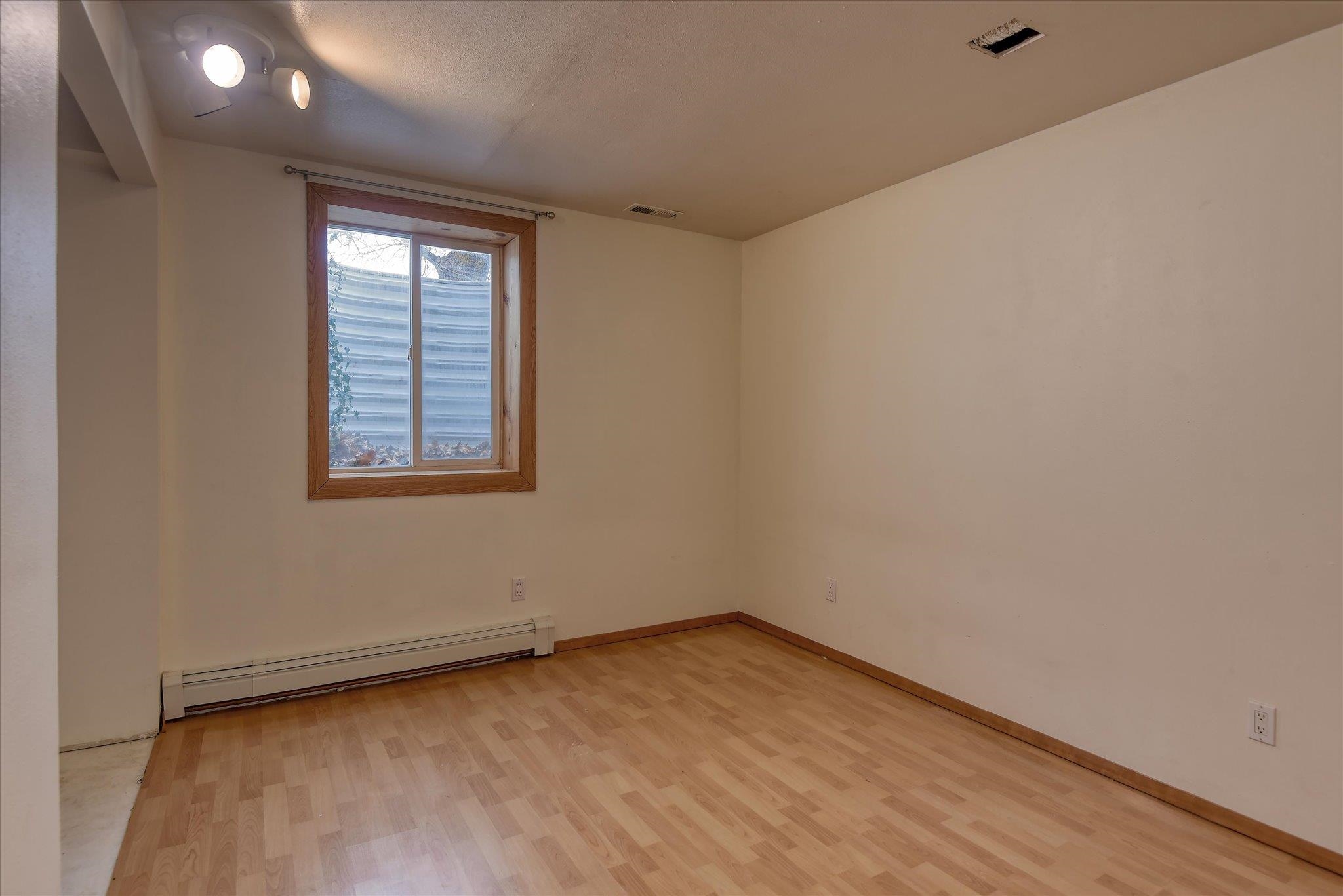 14604 E 17th Ave - Photo 36