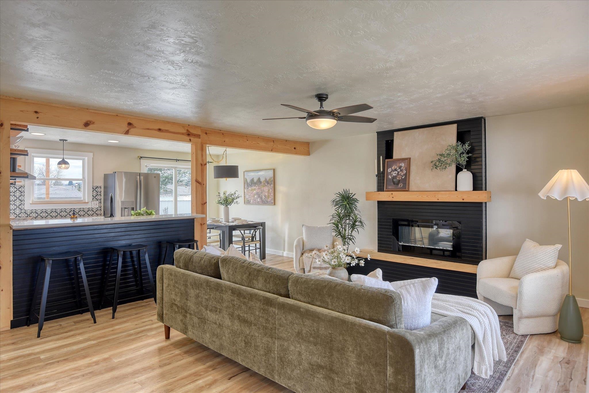 14604 E 17th Ave - Photo 5