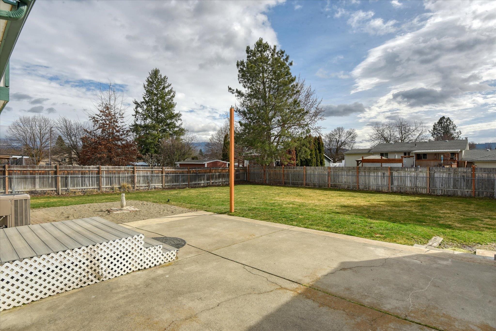 14604 E 17th Ave - Photo 41