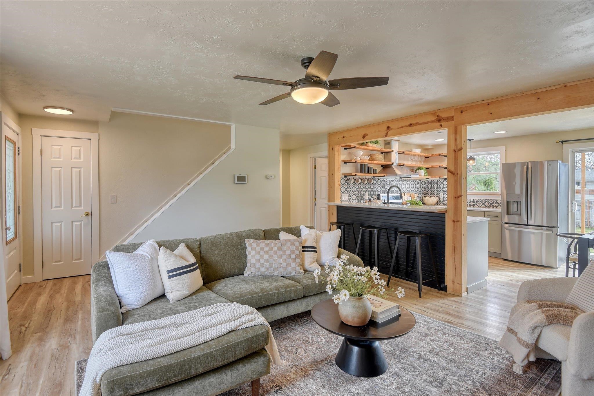14604 E 17th Ave - Photo 9