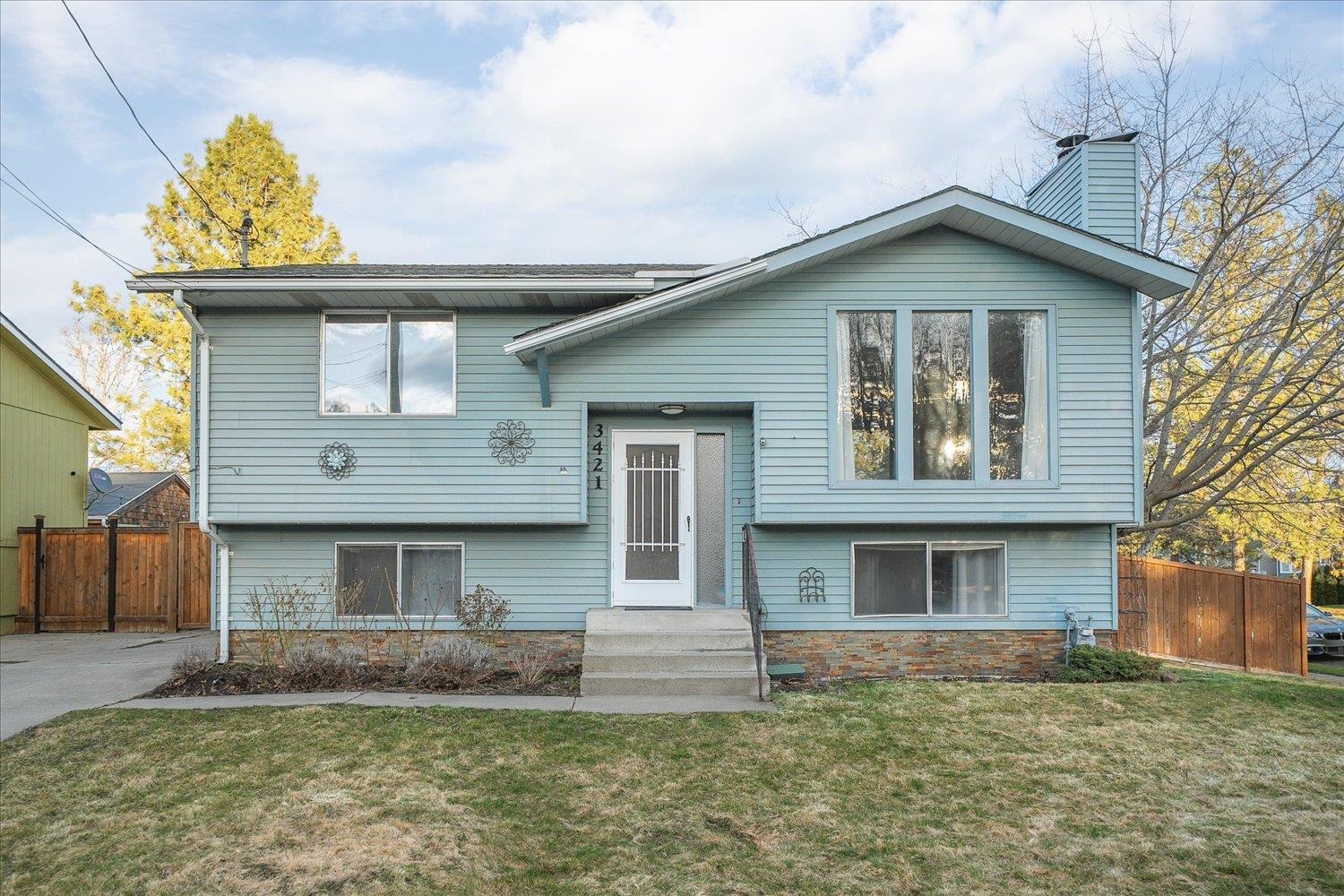 3421 S Myrtle St - Photo 1