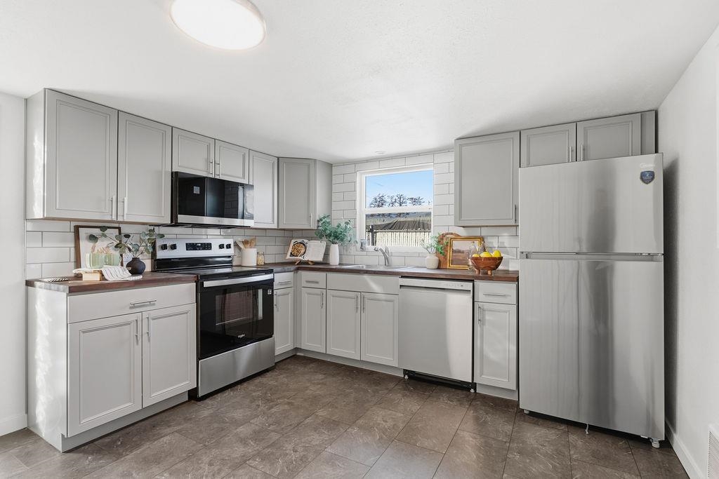 2804 E Rowan Ave - Photo 12