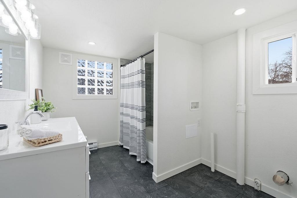 2804 E Rowan Ave - Photo 21