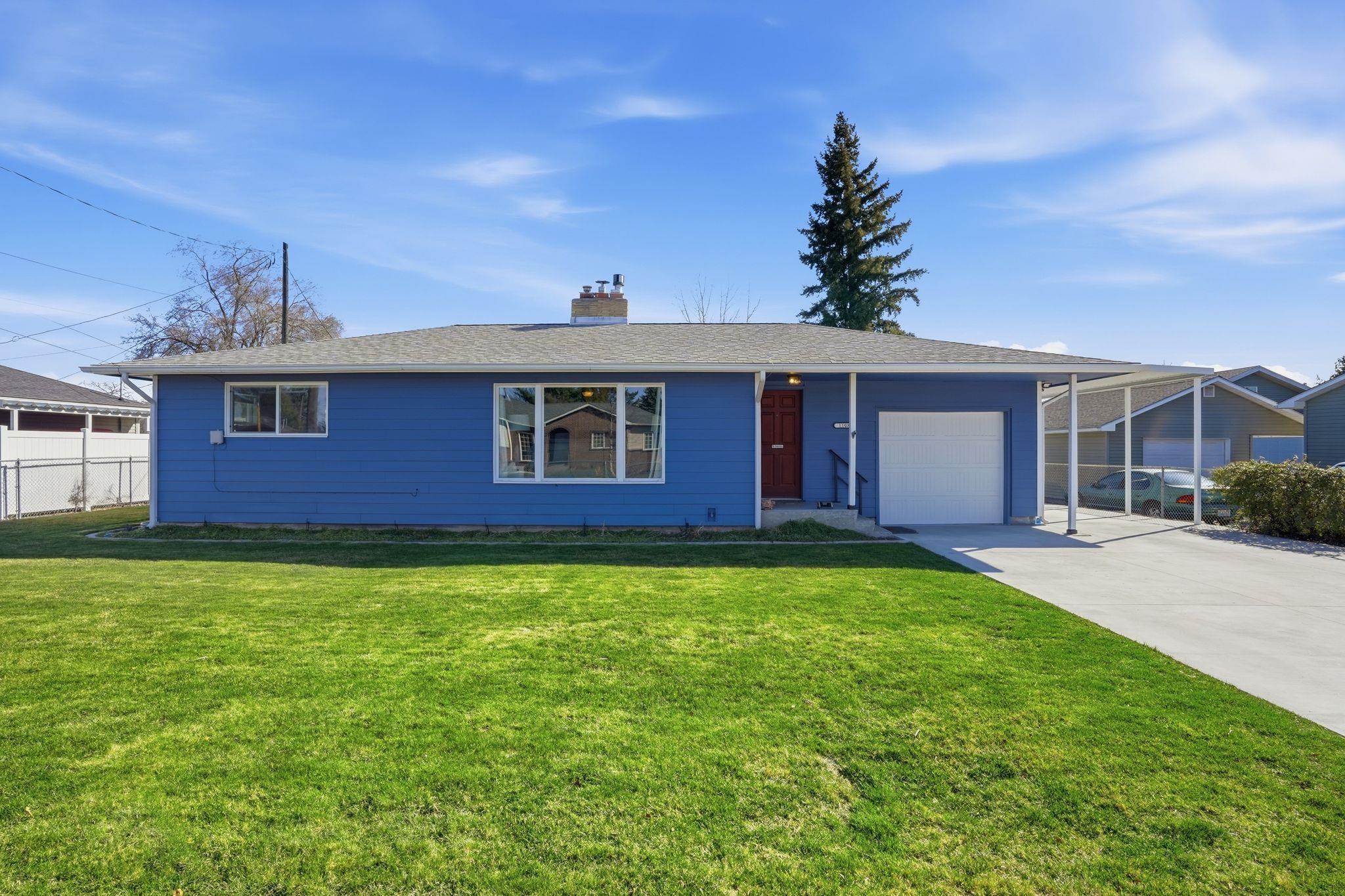1108 N Willow Rd - Photo 1