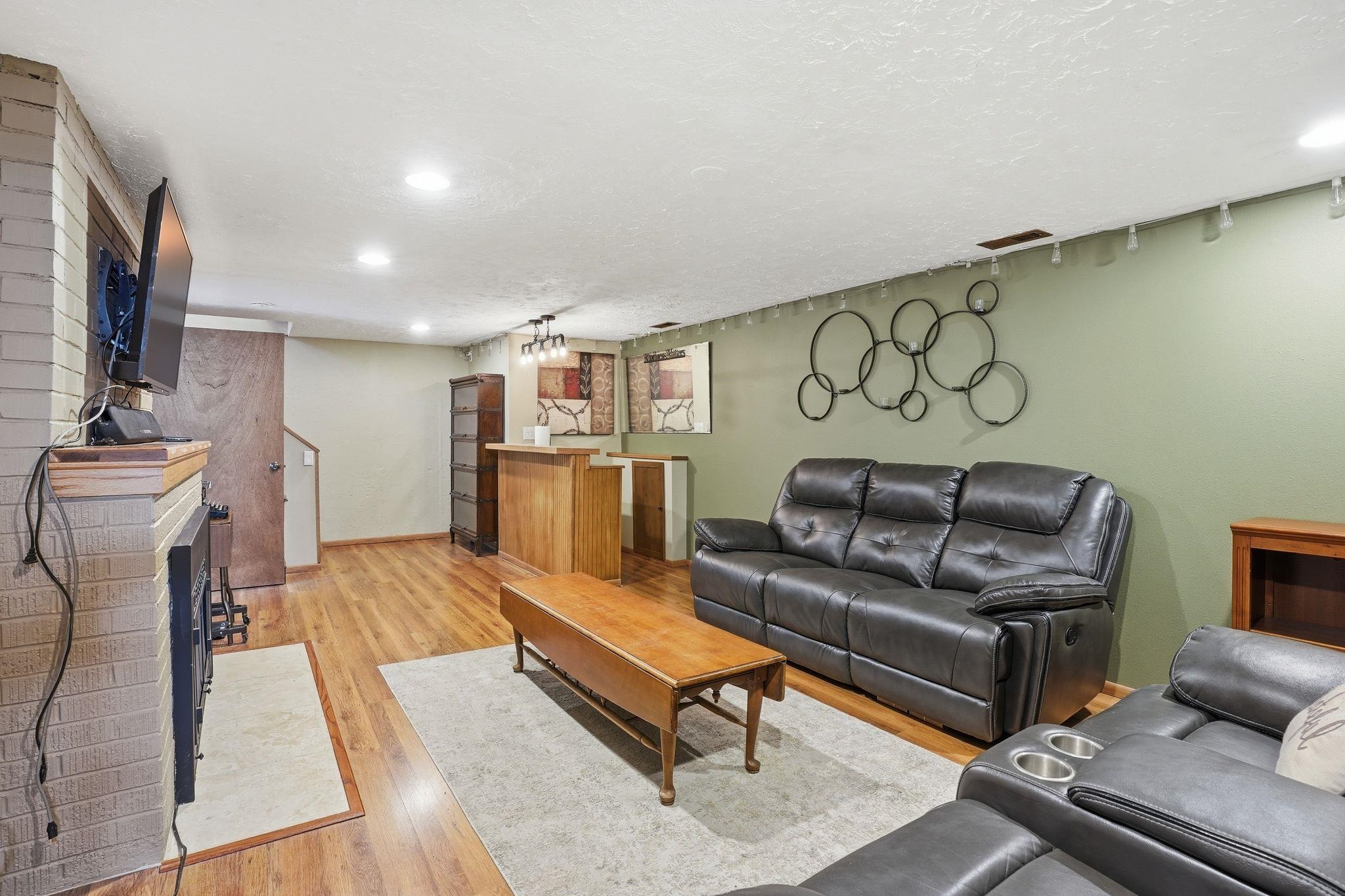 1108 N Willow Rd - Photo 21