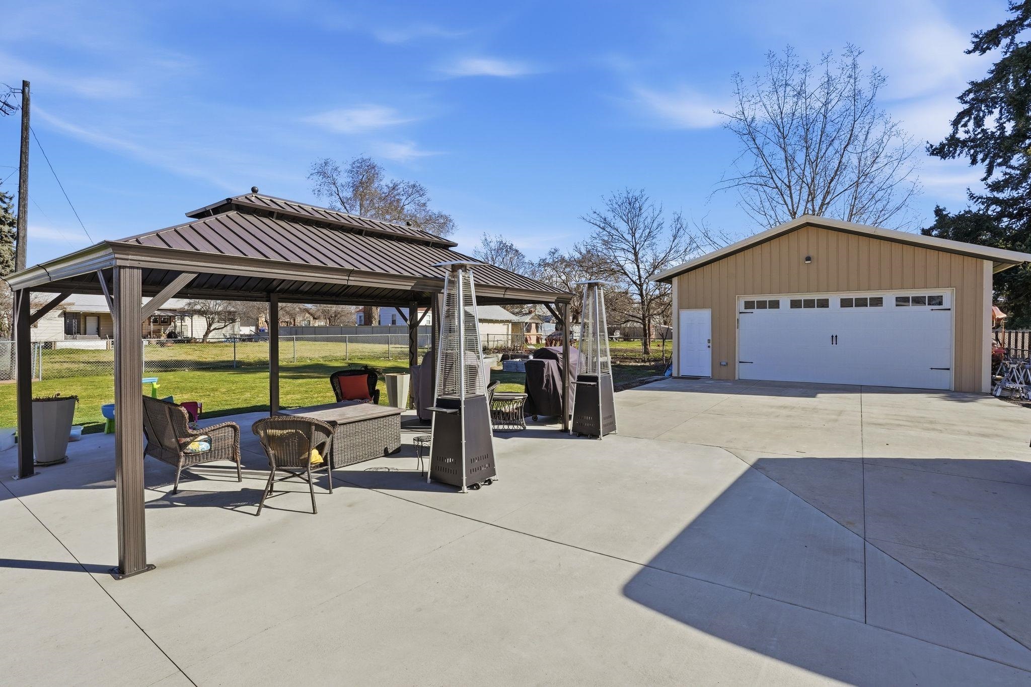 1108 N Willow Rd - Photo 30