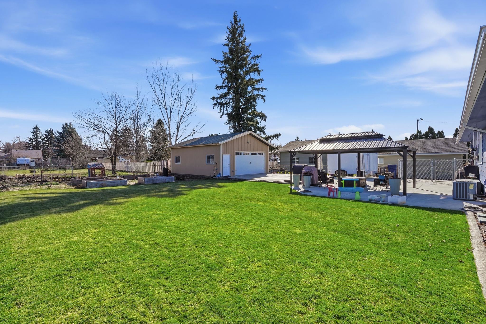1108 N Willow Rd - Photo 32
