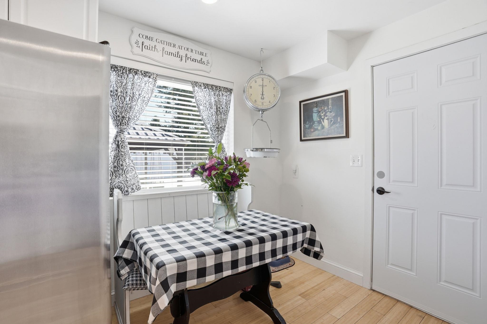 1108 N Willow Rd - Photo 7