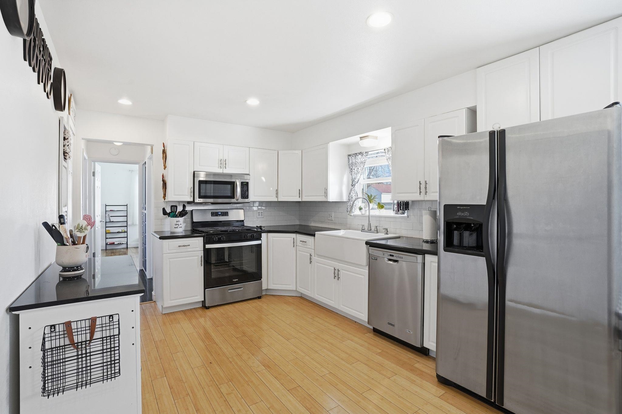 1108 N Willow Rd - Photo 8