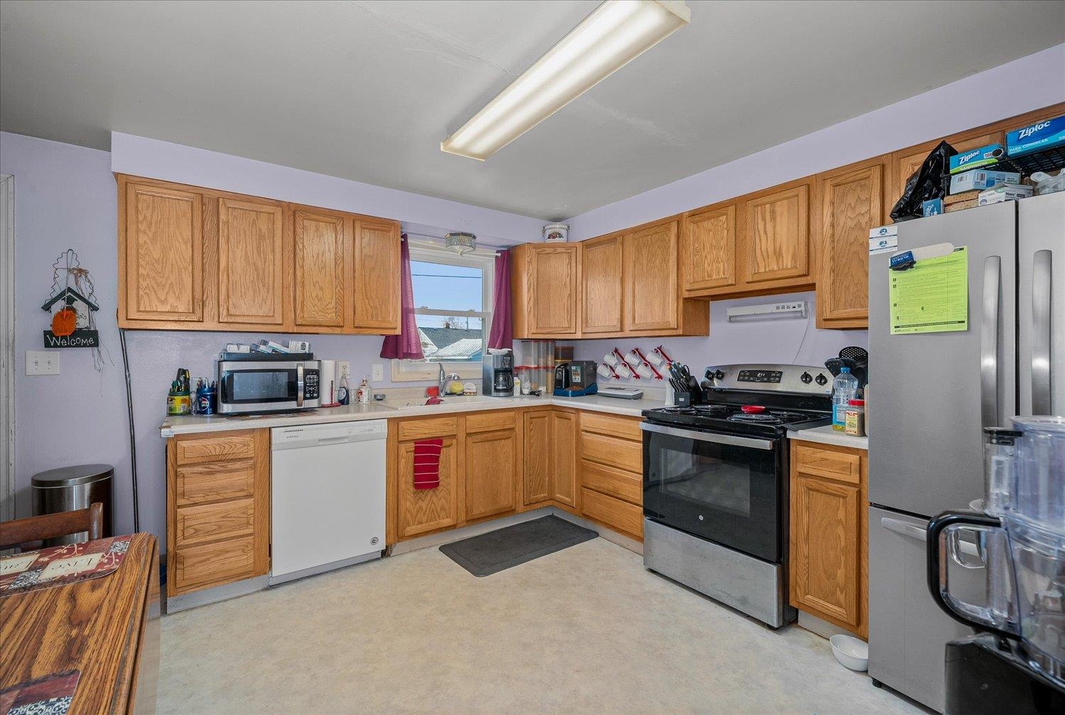 5703 N D St - Photo 2