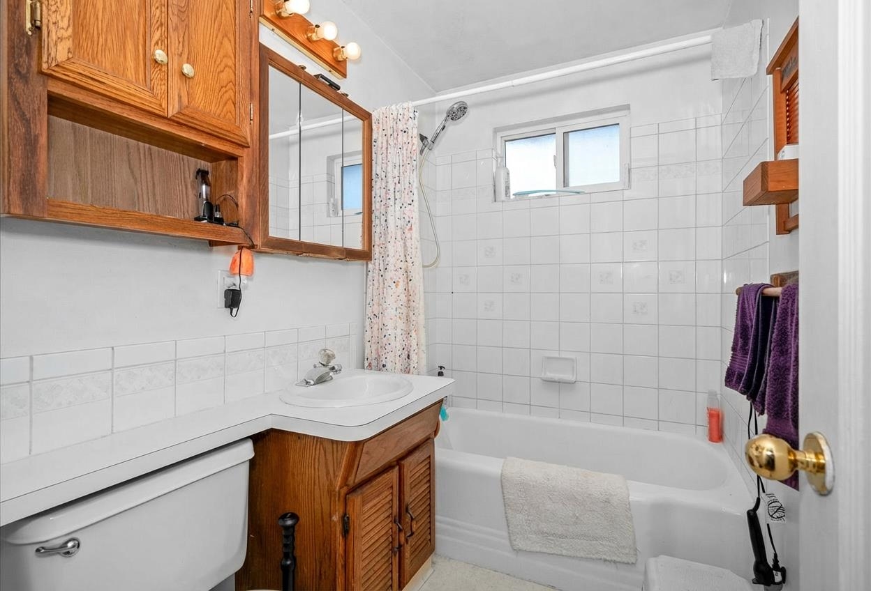 5703 N D St - Photo 5