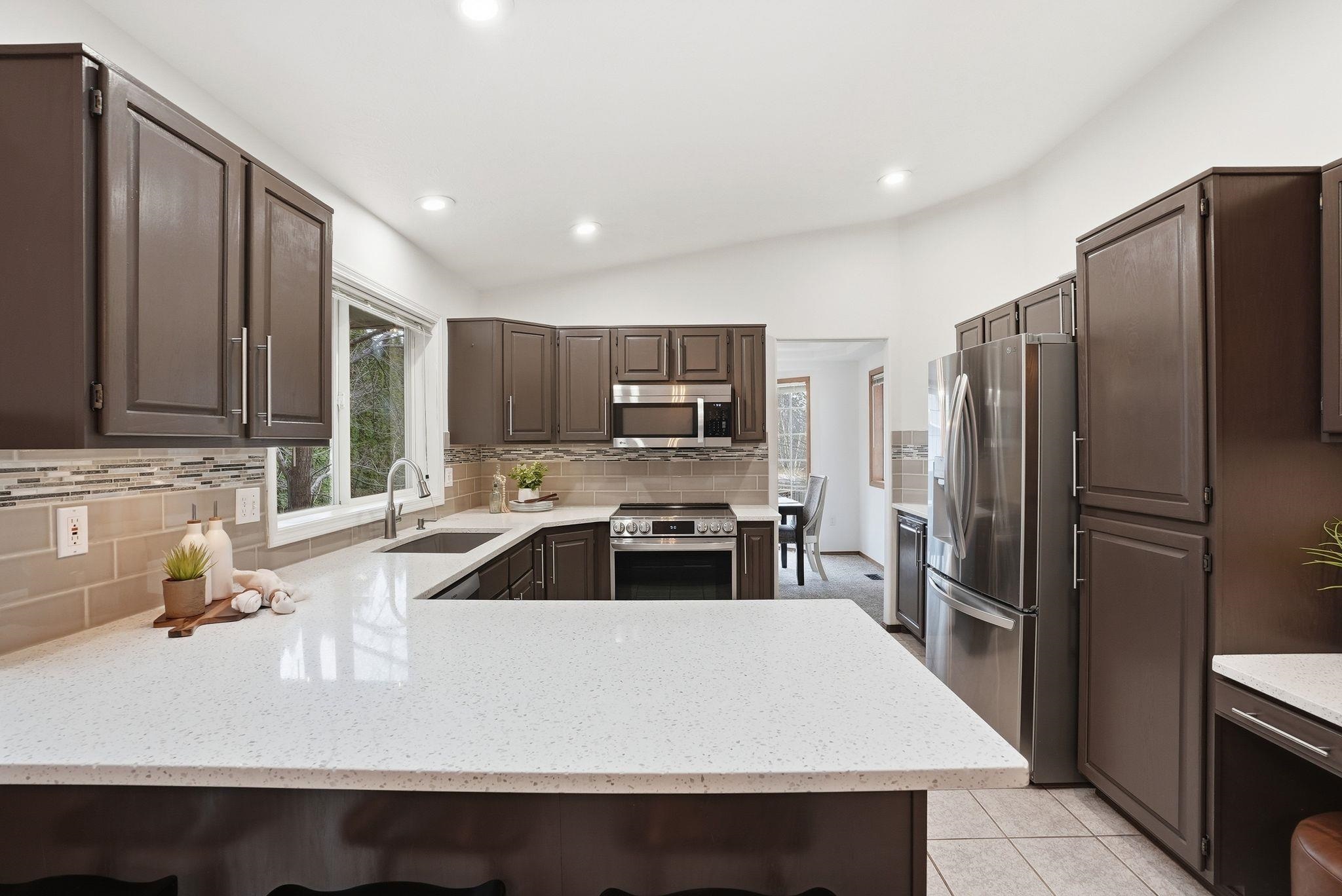 8010 N Stephanie St - Photo 12