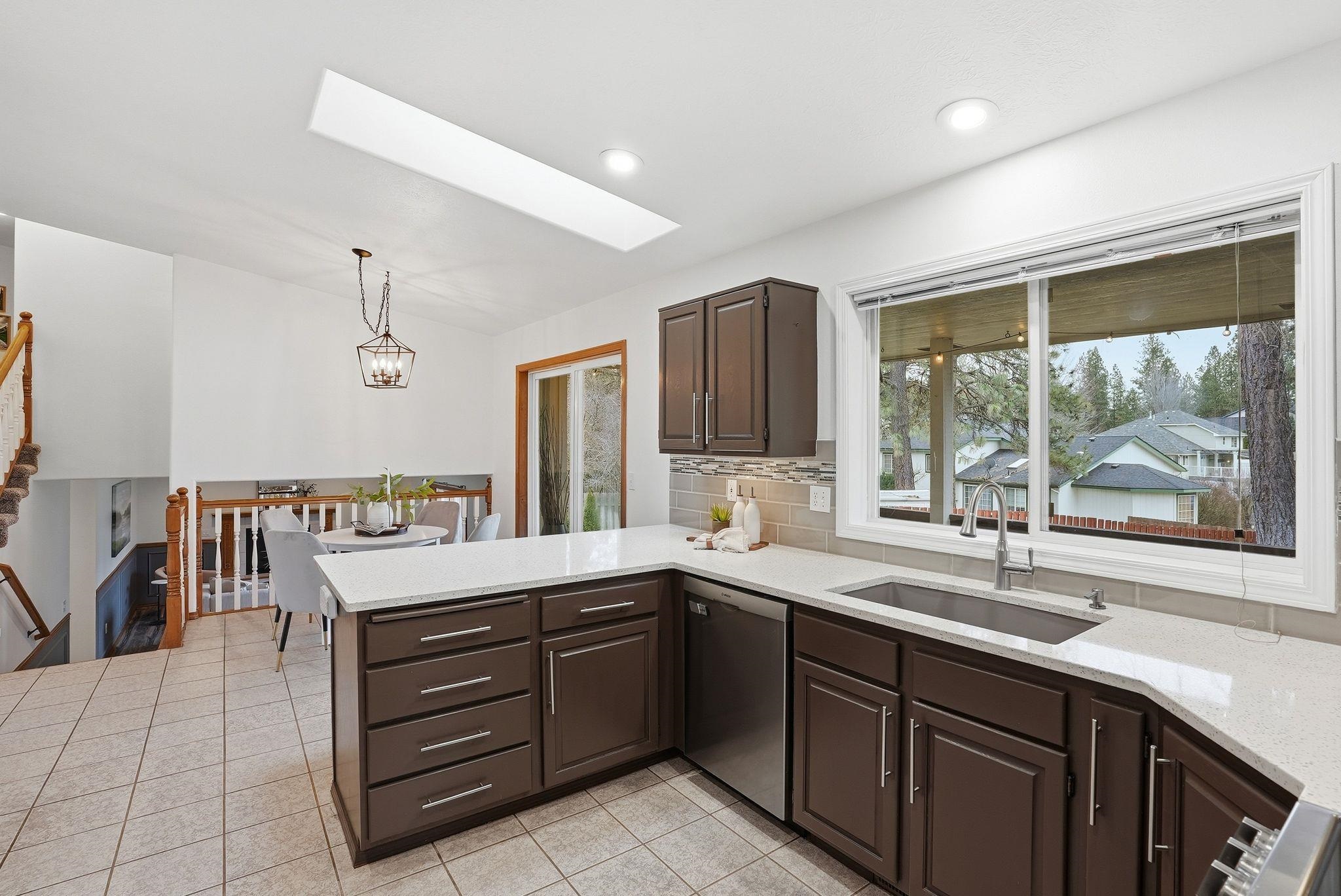 8010 N Stephanie St - Photo 14