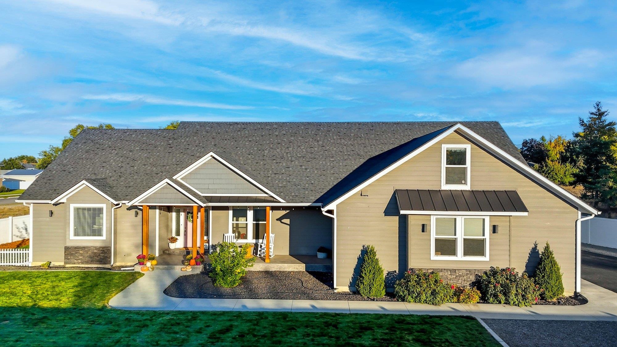 17107 E Cataldo Ave - Photo 1