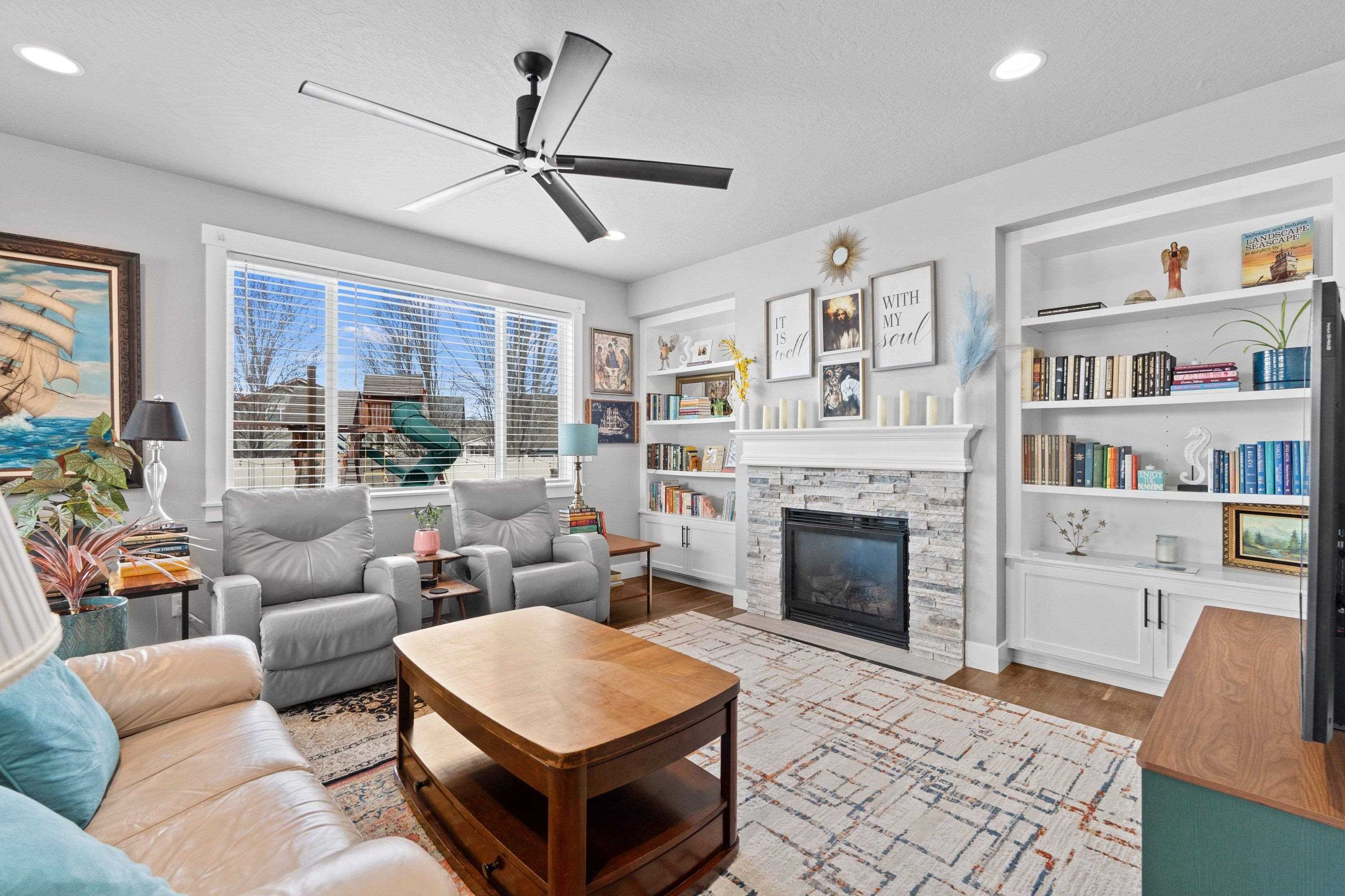 1737 N Meyers Ct - Photo 12