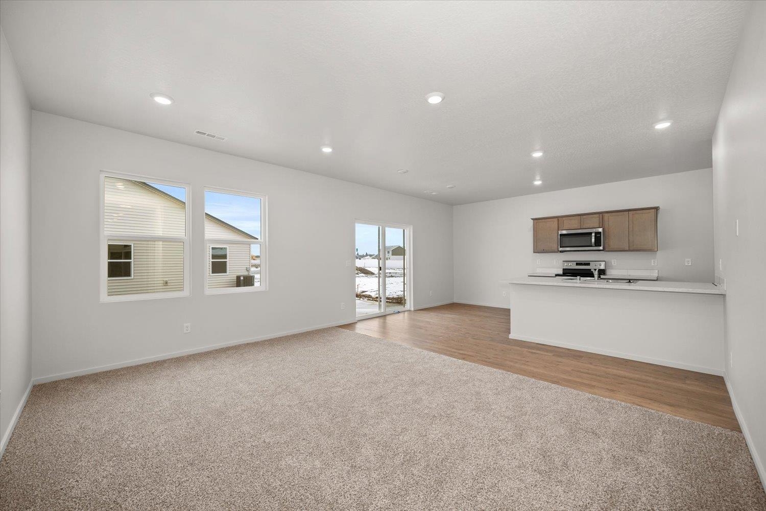 13522 W Crosswinds Ave - Photo 5