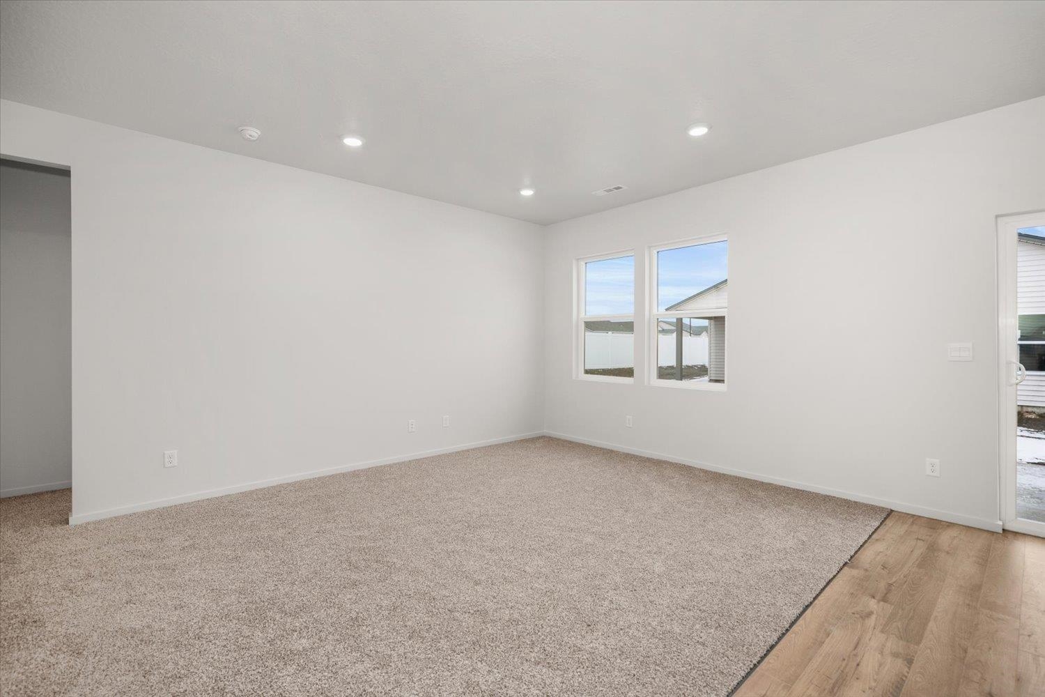 13522 W Crosswinds Ave - Photo 7