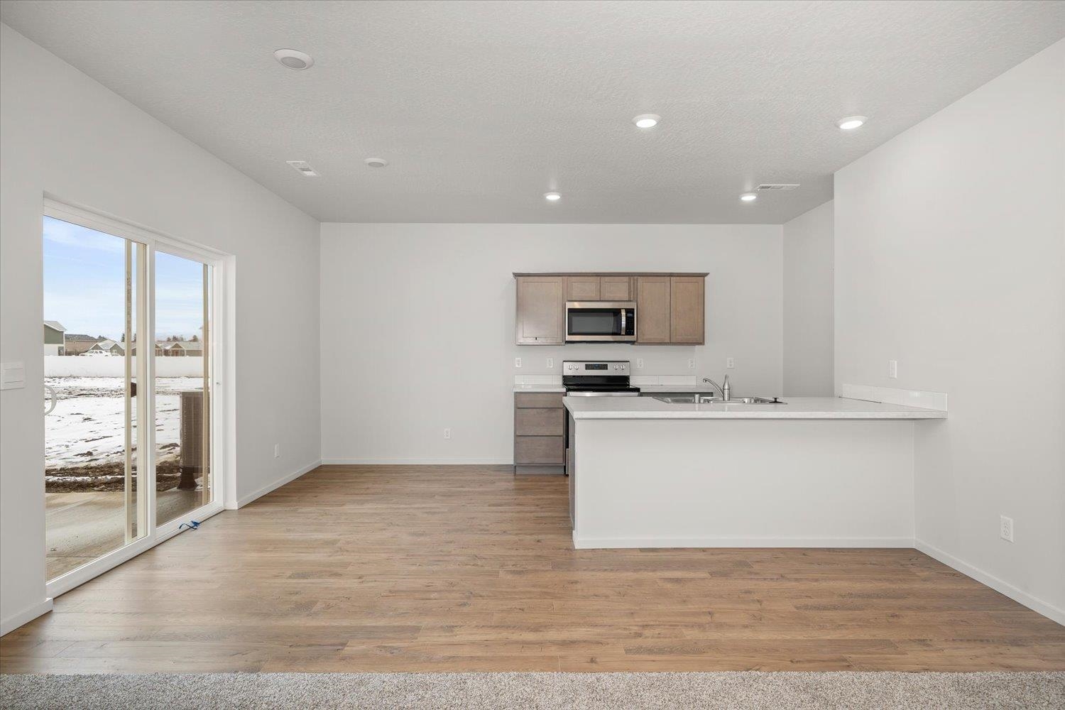 13522 W Crosswinds Ave - Photo 9