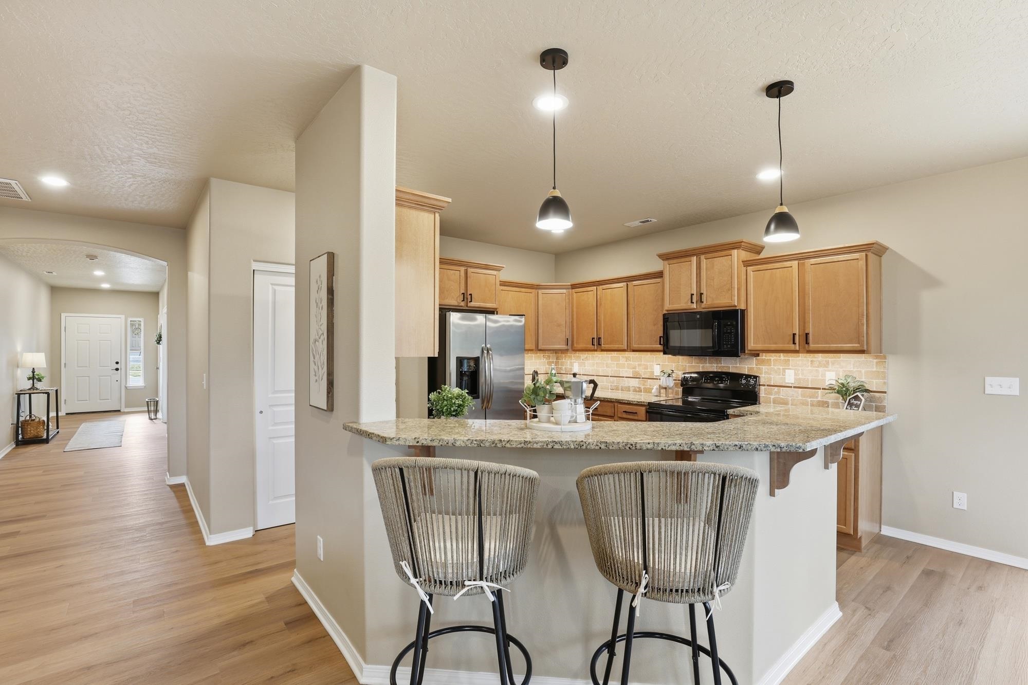 4605 E 22nd Ct - Photo 17