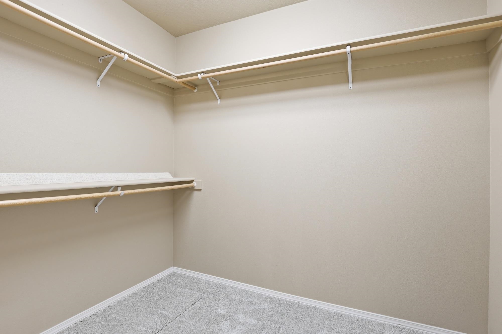4605 E 22nd Ct - Photo 25