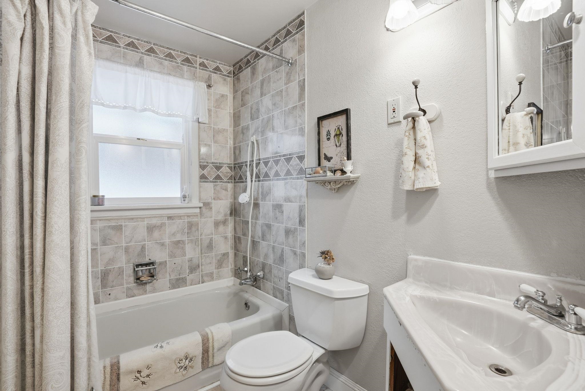 3607 W Rockwell Ave - Photo 12