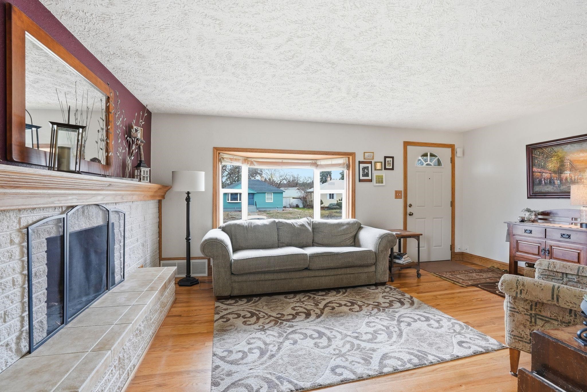 3607 W Rockwell Ave - Photo 4