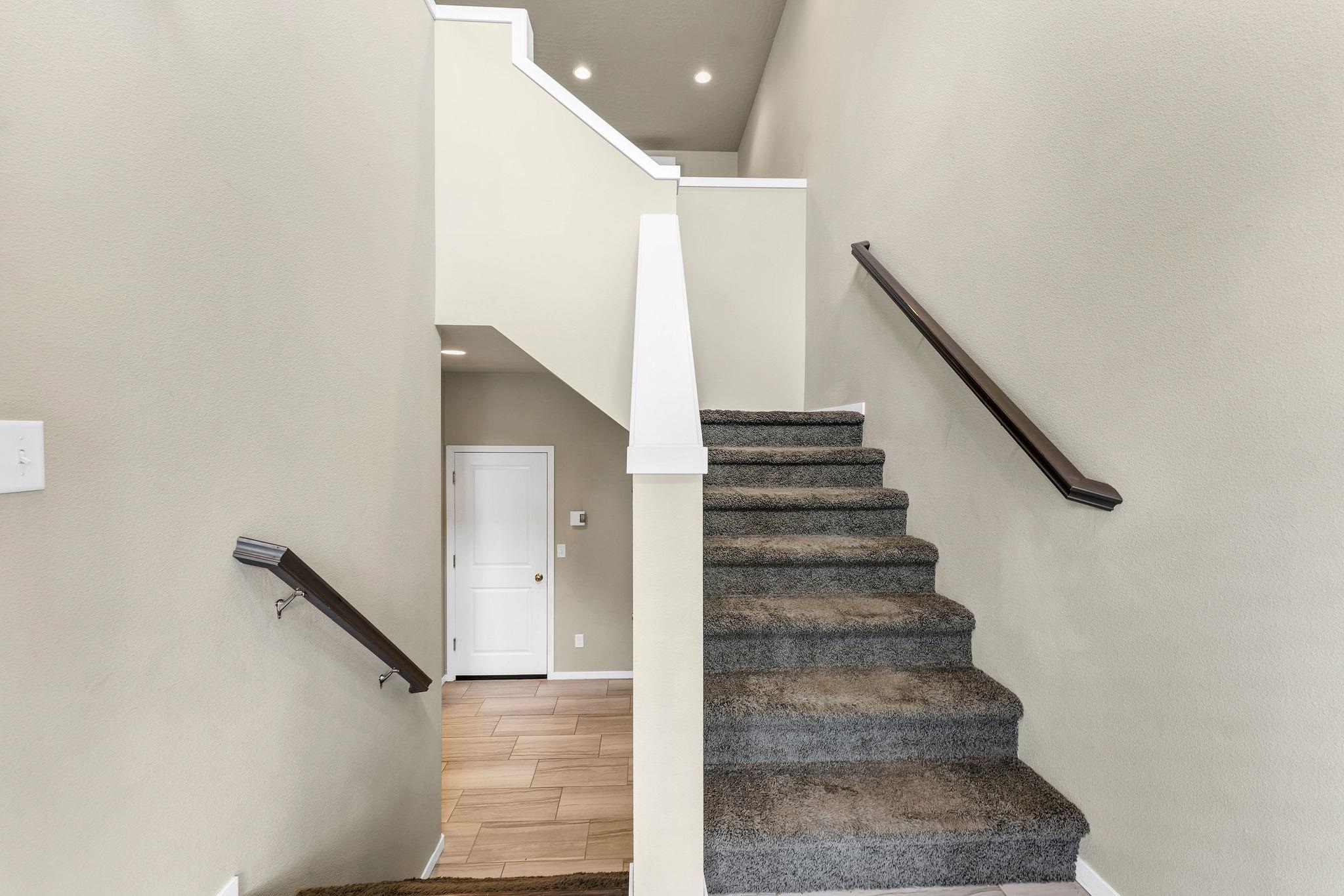 2121 W Bridge Ave - Photo 16