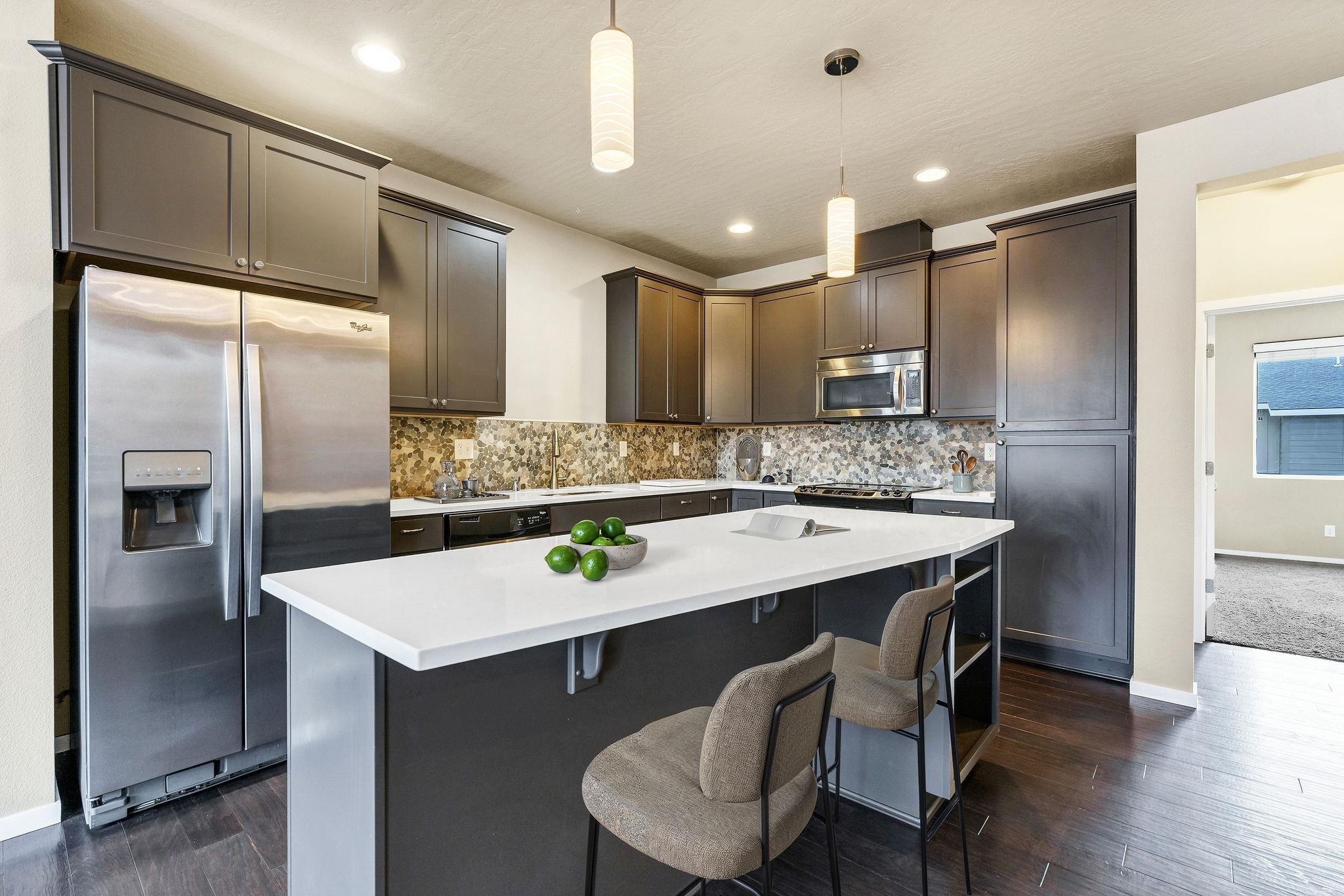 2121 W Bridge Ave - Photo 7