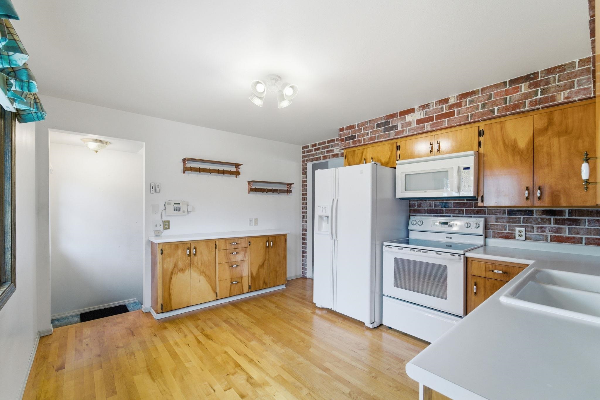 1418 S Wilbur Rd - Photo 6