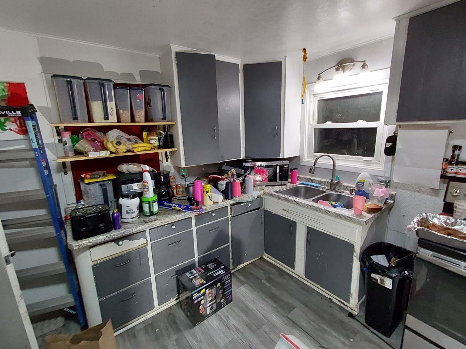 845 N Main St - Photo 6