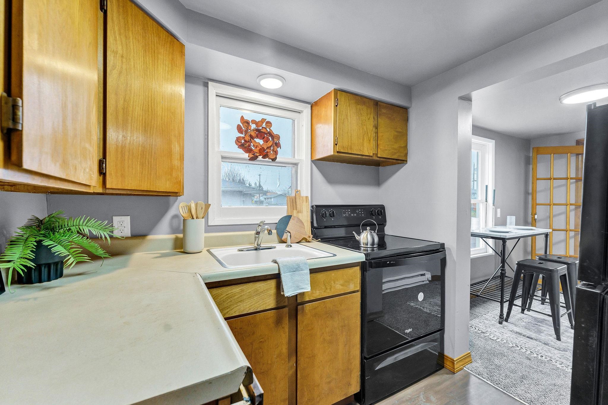 3707 E Bridgeport Ave - Photo 4