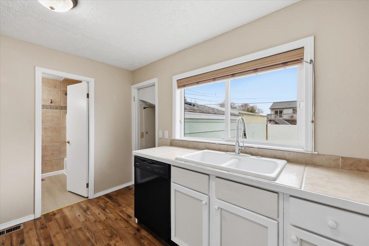 3623 E 28th Ave - Photo 14