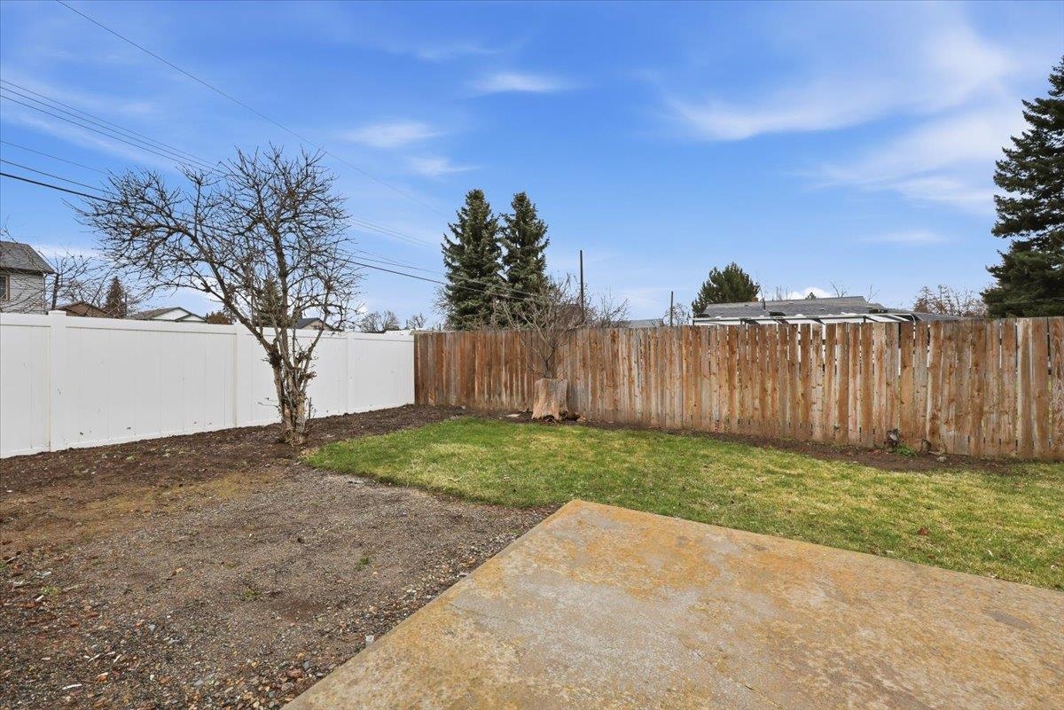 3623 E 28th Ave - Photo 29