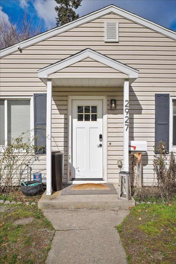 2927 E 16th Ave - Photo 3