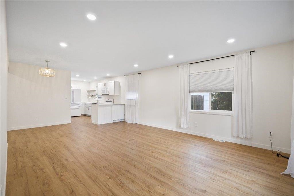2927 E 16th Ave - Photo 6