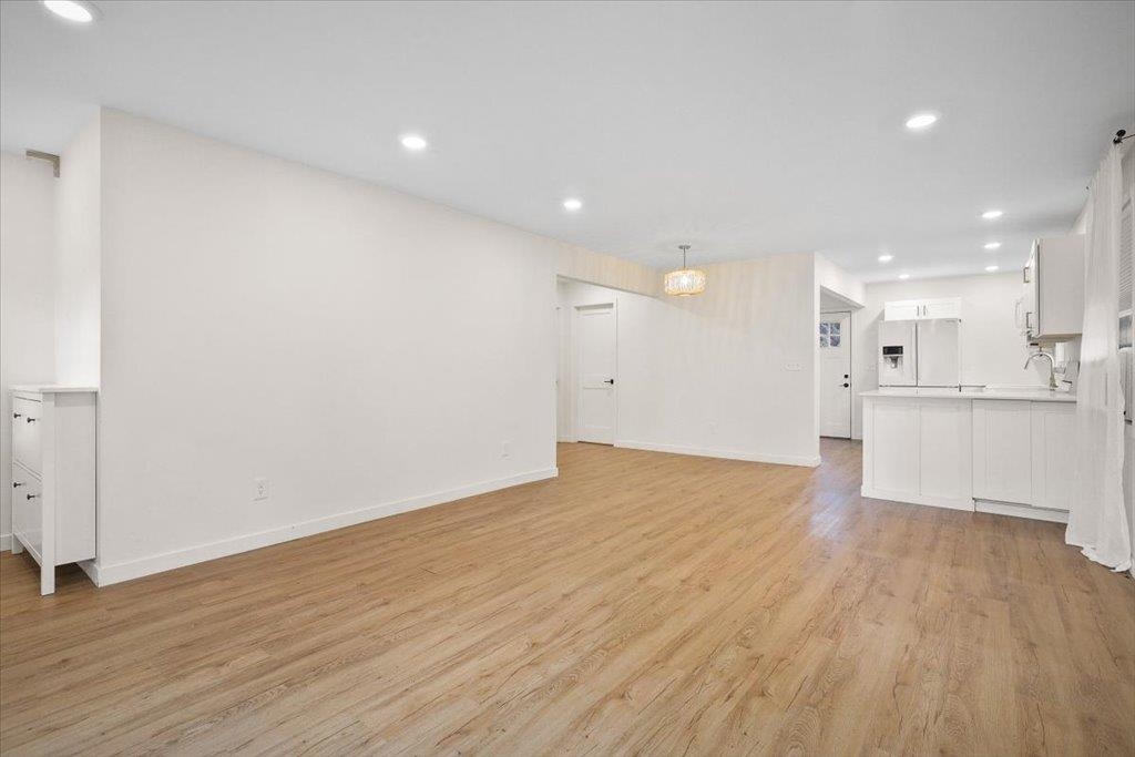 2927 E 16th Ave - Photo 7