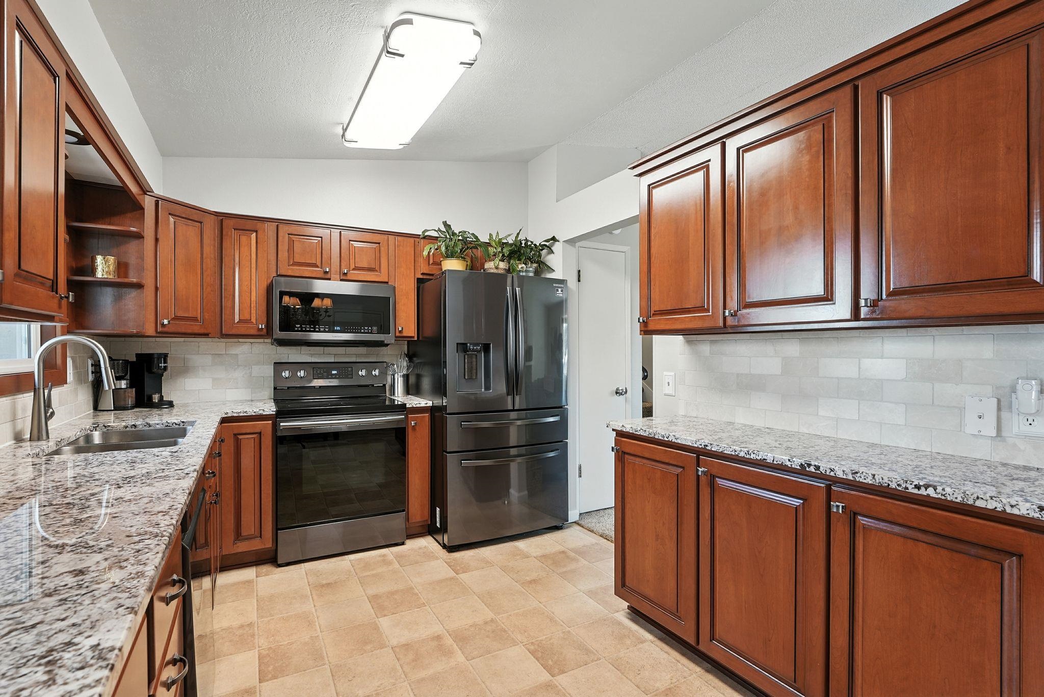 535 E Kedlin Ave - Photo 11