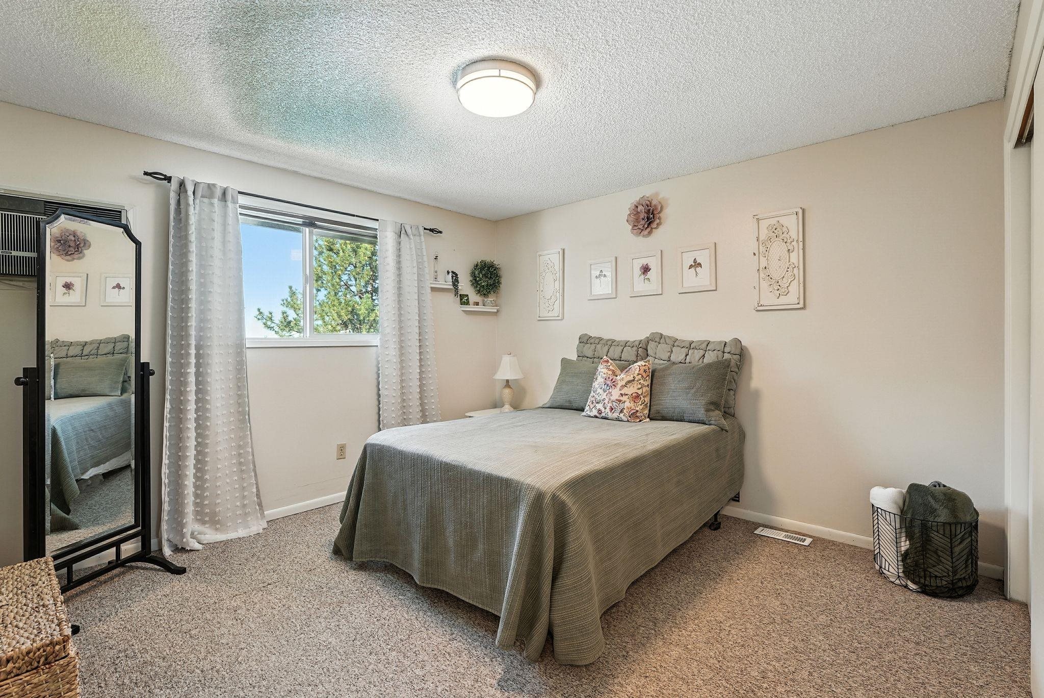 535 E Kedlin Ave - Photo 17