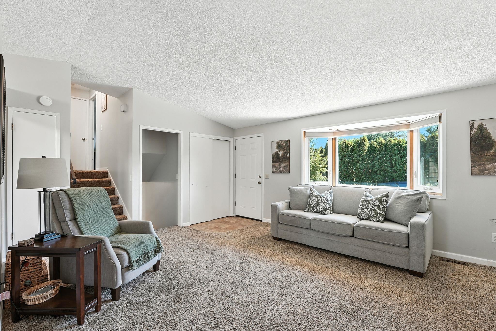 535 E Kedlin Ave - Photo 5