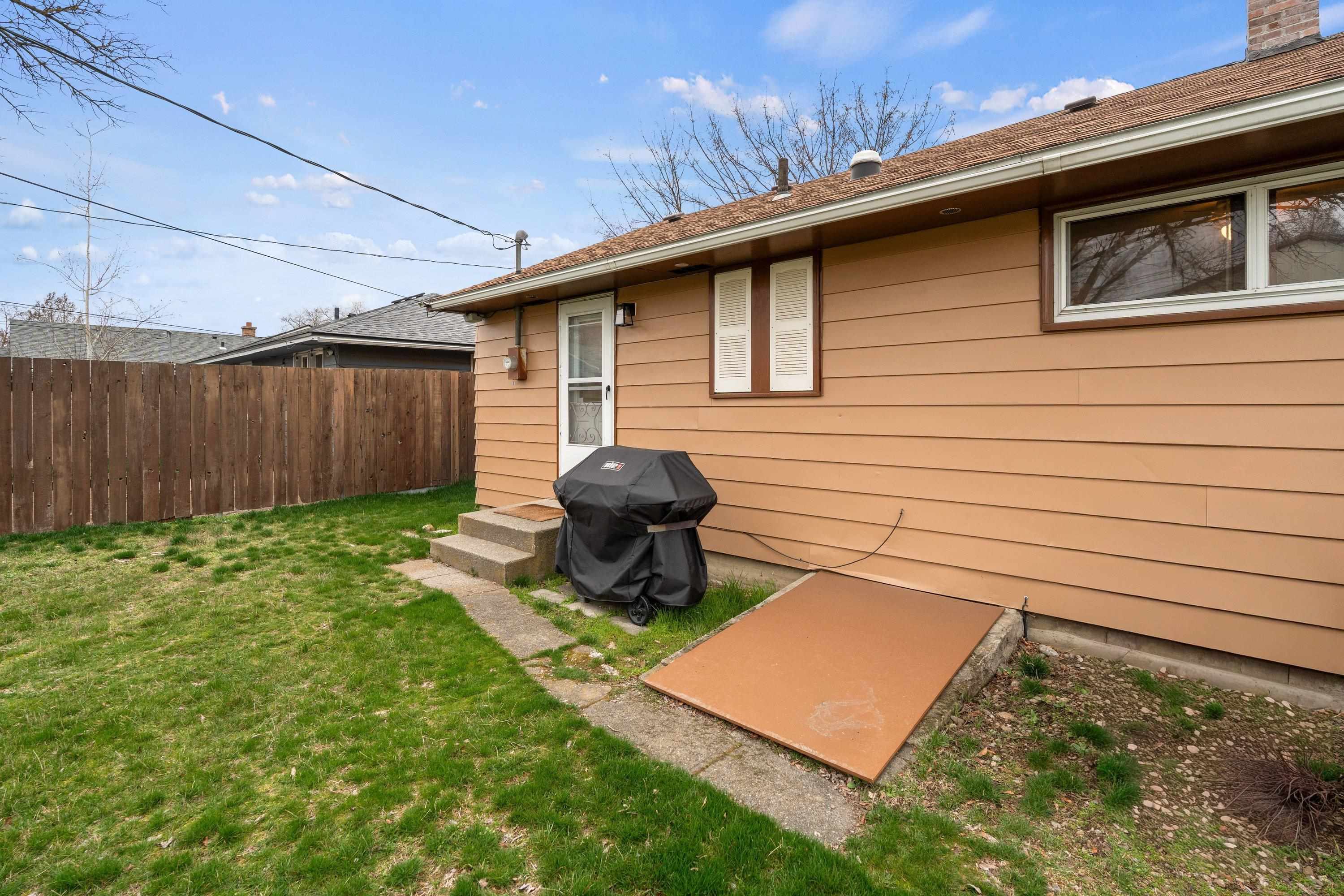 3024 E Nora Ave - Photo 25