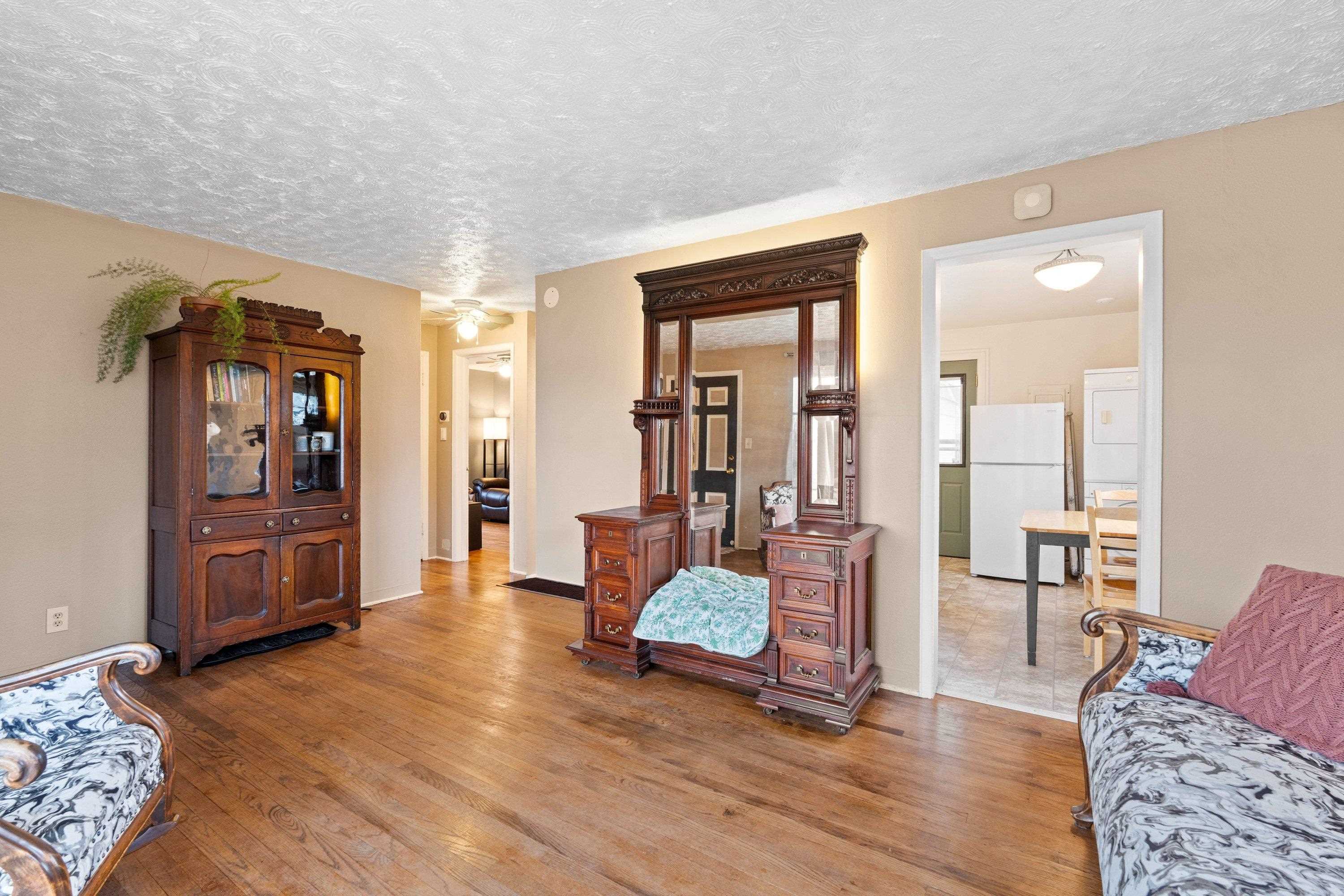 3024 E Nora Ave - Photo 8
