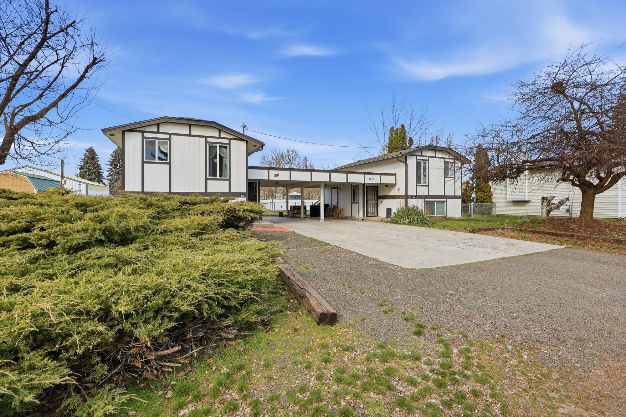 8111 E Harrington Ave - Photo 1