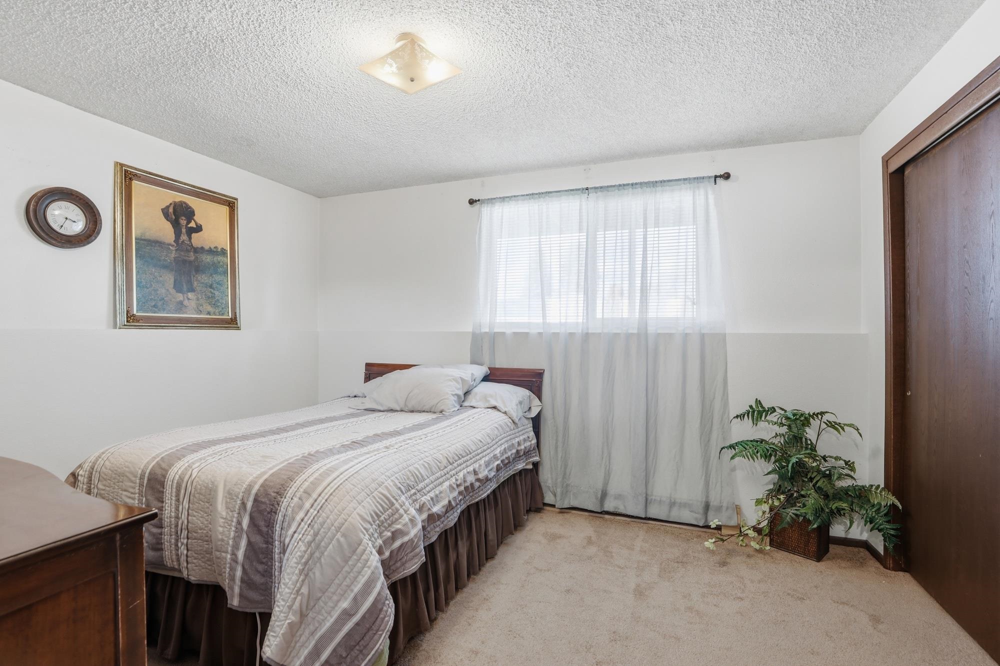 8111 E Harrington Ave - Photo 12