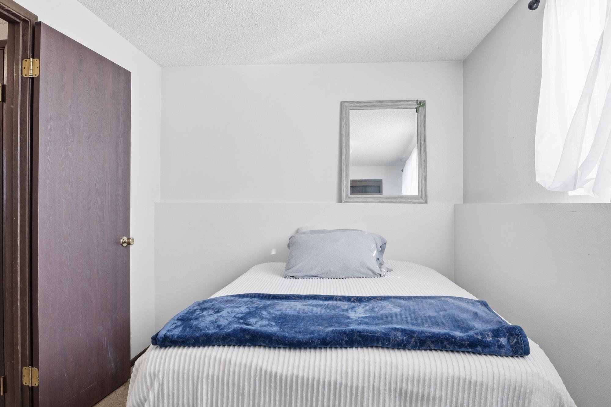 8111 E Harrington Ave - Photo 15